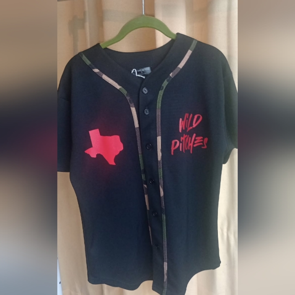 Jersey - Picture 1 of 2